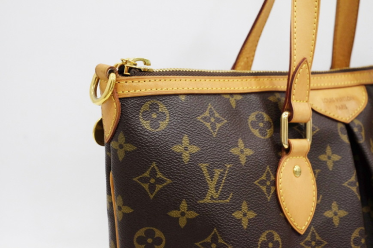 Louis Vuitton Parlemo PM Monogram Handbag - Image 3