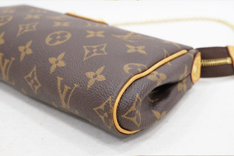 Louis Vuitton Eva Clutch Handbag in Monogram - Image 5