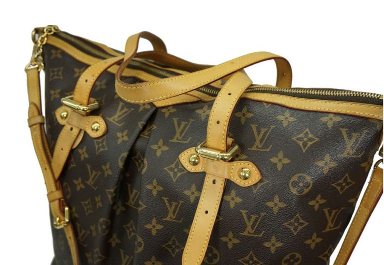 Authentic Louis Vuitton Palermo GM Handbag in Monogram Canvas - Image 4